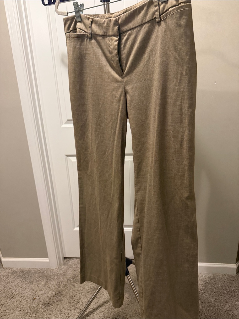 New York & Company Women’s Tan Chinos